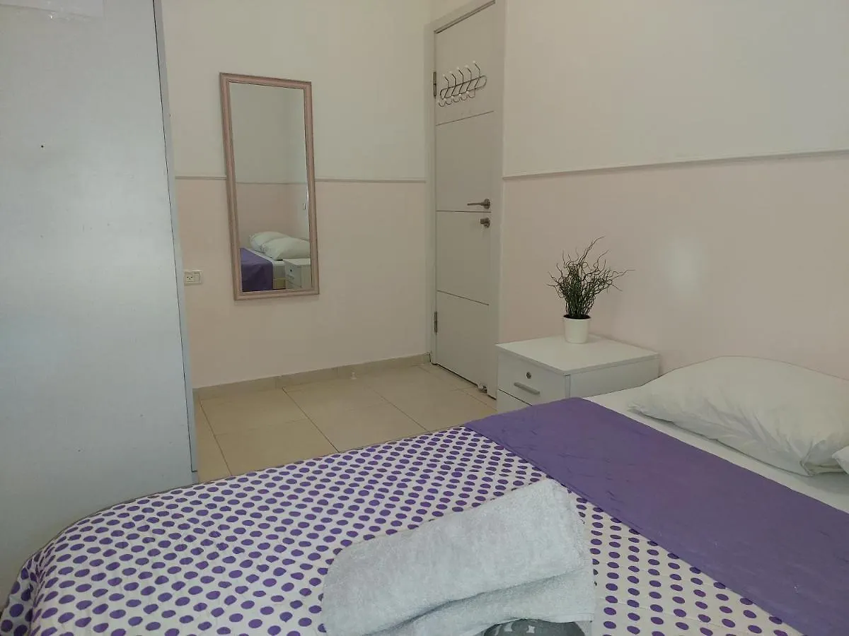 Magical Apartment Close To The Baha'I Gardens Haifa 0*,  Israel